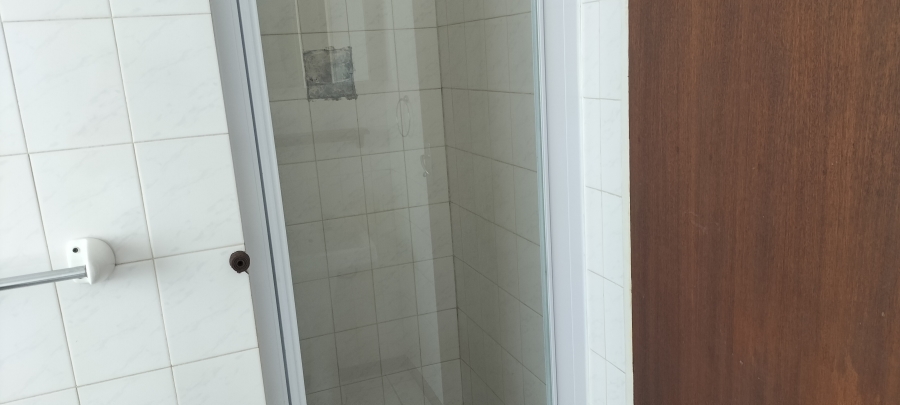 2 Bedroom Property for Sale in Langenhovenpark Free State